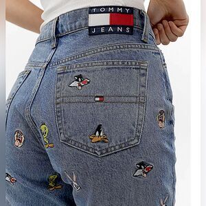 RARE Tommy Jeans x Looney‎ Tunes Embroidered High Rise  Jeans - Size 25/32